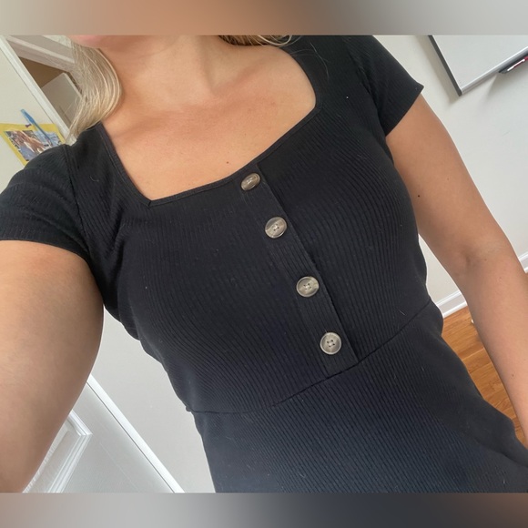 *5/$20 or 3/$15* Square Neck Short Sleeve Ribbed Black Dress with Buttons - Picture 2 of 8